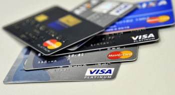 Juros do cartão e do cheque especial encerram 2020 mais caros